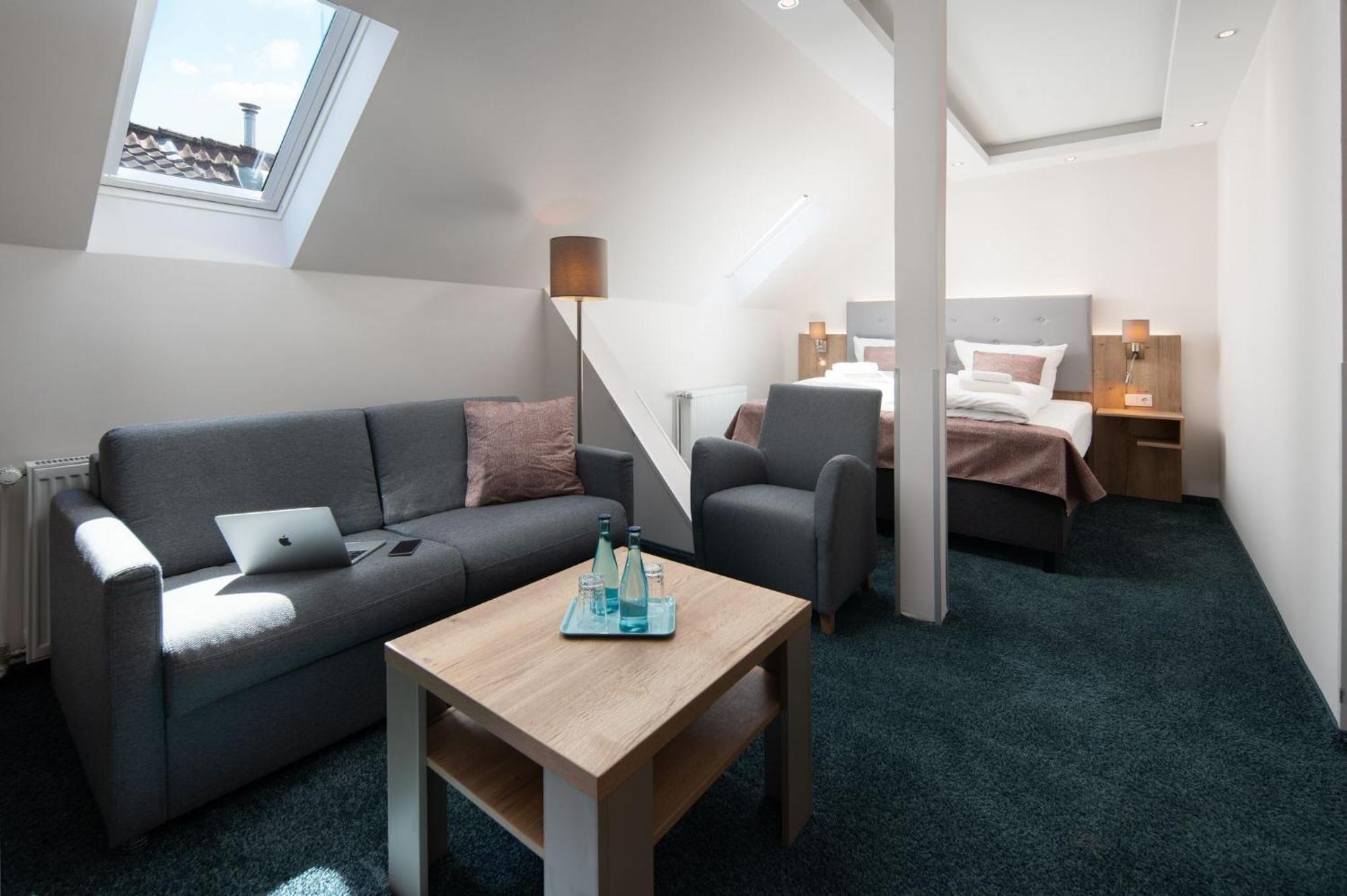 Nordseehotel Tausendschoen Carolinensiel Bilik gambar